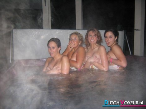 De naakte dames