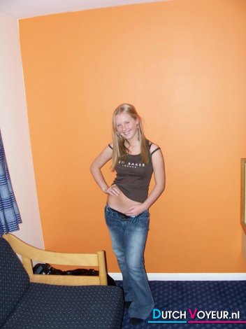 een geile onervaren wijfie :b