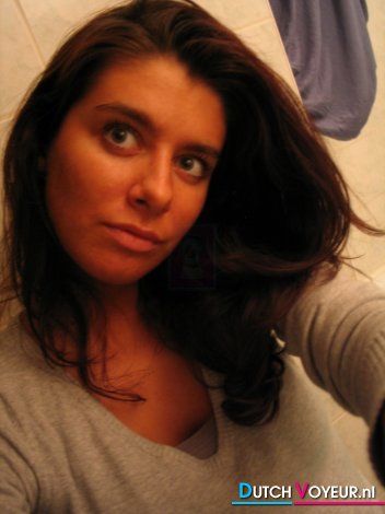 de hitsige sexverslaafde slet! :')