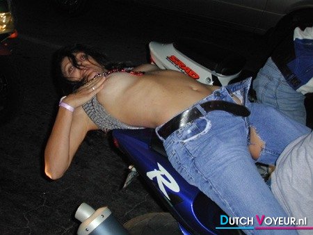 de sexverslaafde arrogante meid... ^^