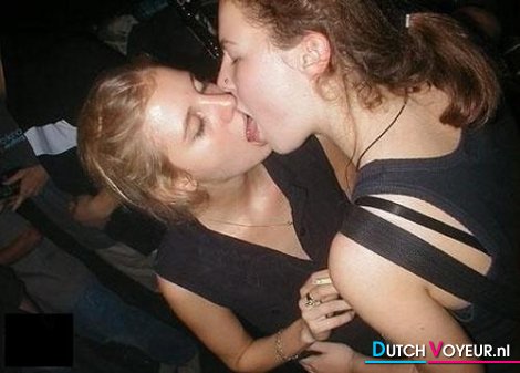 een stoute onbegroeide venus... :|