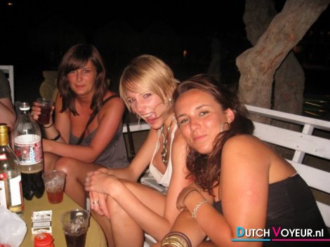 Stoute deerne..