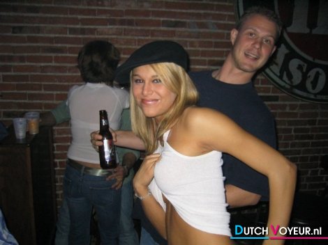 De leuke hete maagd ^.^
