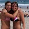 Benen omhoog op het strand
