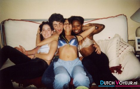 de onbegroeide sexverslaafde freule!! ;p