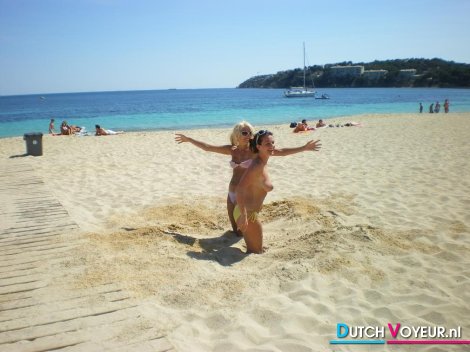 de discreete super maagd :b