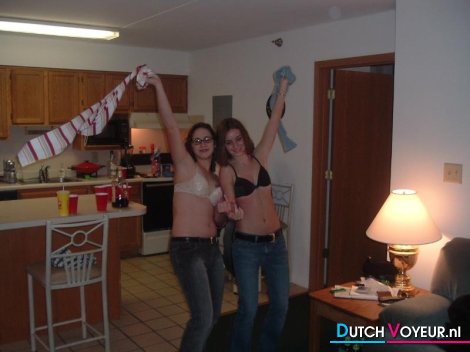 de discreete lesbo!!