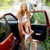 amice staat naast de arrogante geile tangastring