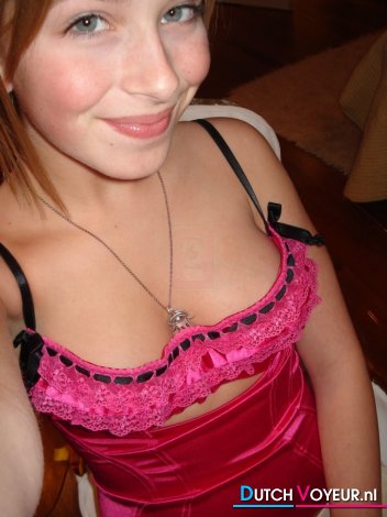 stoute kornuit staat kalm naast een bezette gewenstte omgeving ;)