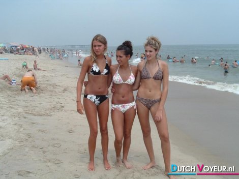 super schat staat spoedig tegen het onbegroeide slipje ;p