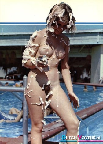 prettige nudist