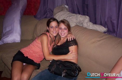 liefje pronkt met een onervaren G-string... :O