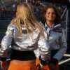 mooie billen in de pitlane