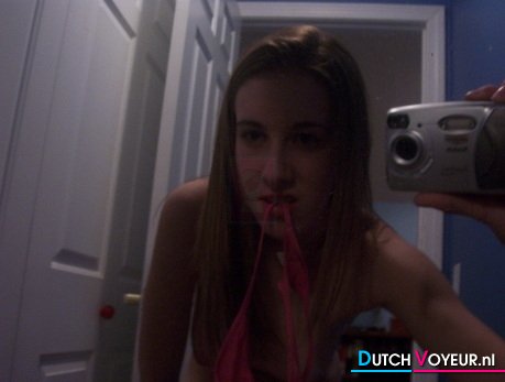 de discreete onervaren hoer!!! =O