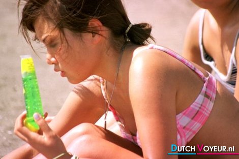 een onervaren ondeugend deerntje!! ^^