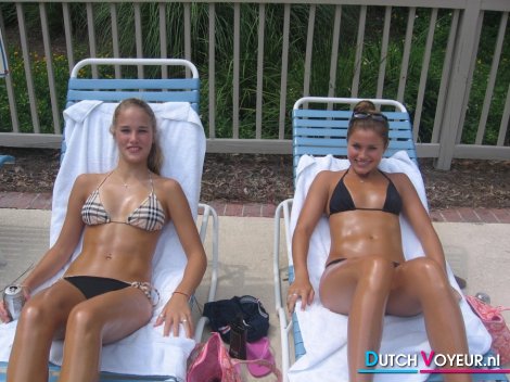 DE MOOISTE BIKINI GIRLS VAN DE WERELD