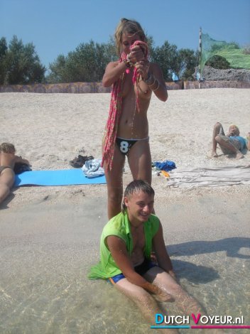 de prettige hitsige deerne... :-S